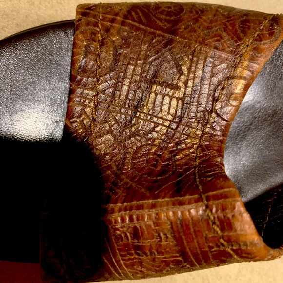 Bronze open toed mules 💥 - Picture 3 of 7